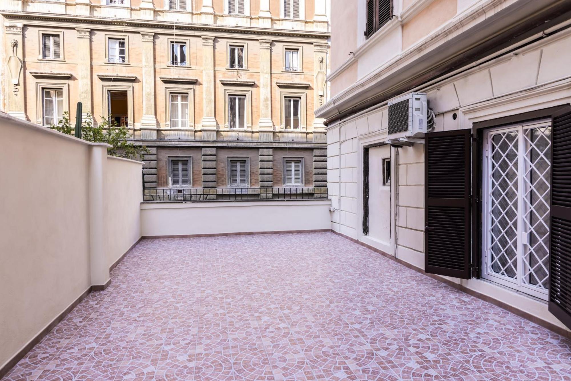 Hotel Orbis — Foto 1